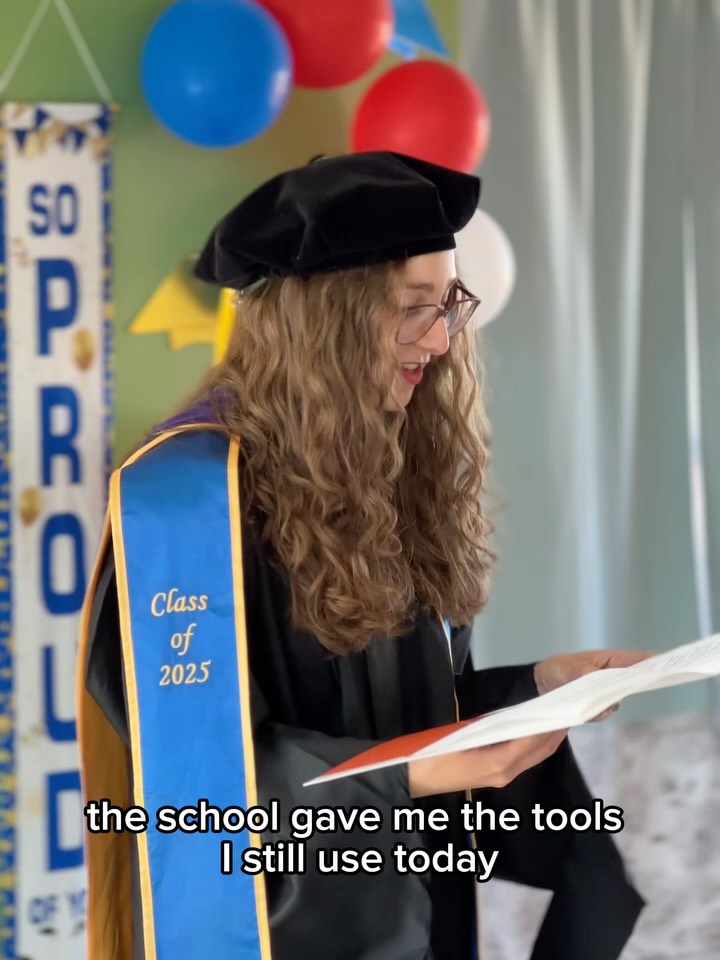 👩‍🎓Наши выпускники часто возвращаются в гости — и мы этим очень гордимся! 

Напоминаем, что наши ученики не только добиваются успехов в будущем, но и хранят горячую благодарность школе, в которой они...